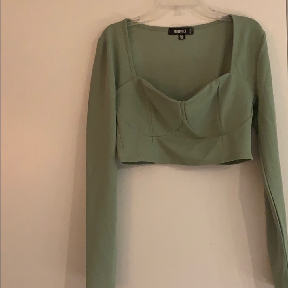 Crop top